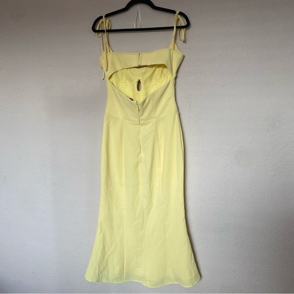 House of CB ‘Soren’ Buttercup Cutout Mermaid Midi yellow size XS‎ - Picture 8 of 11